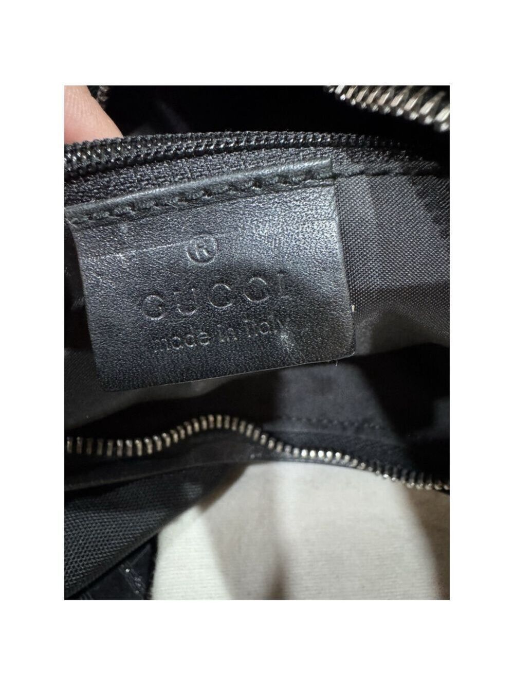 Gucci Black Nylon Shoulder Bag w Leather Trim 1990’s, Dust Bag - Picture 11 of 12